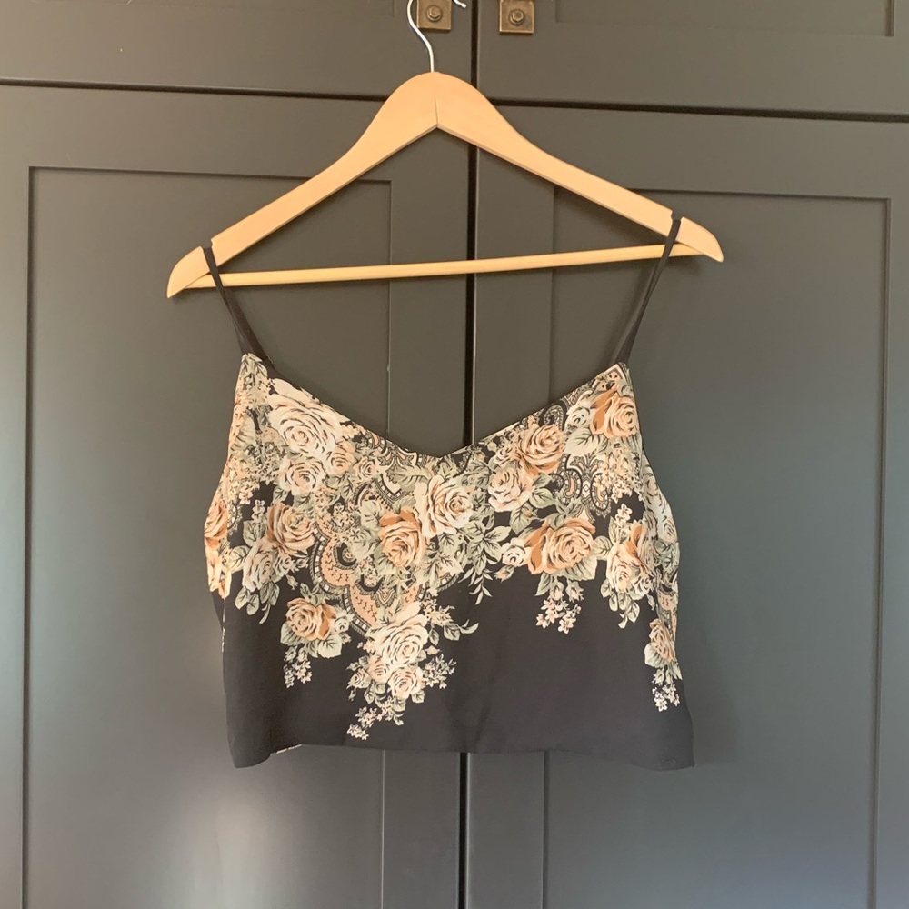 Floral Zipper Back Crop Top